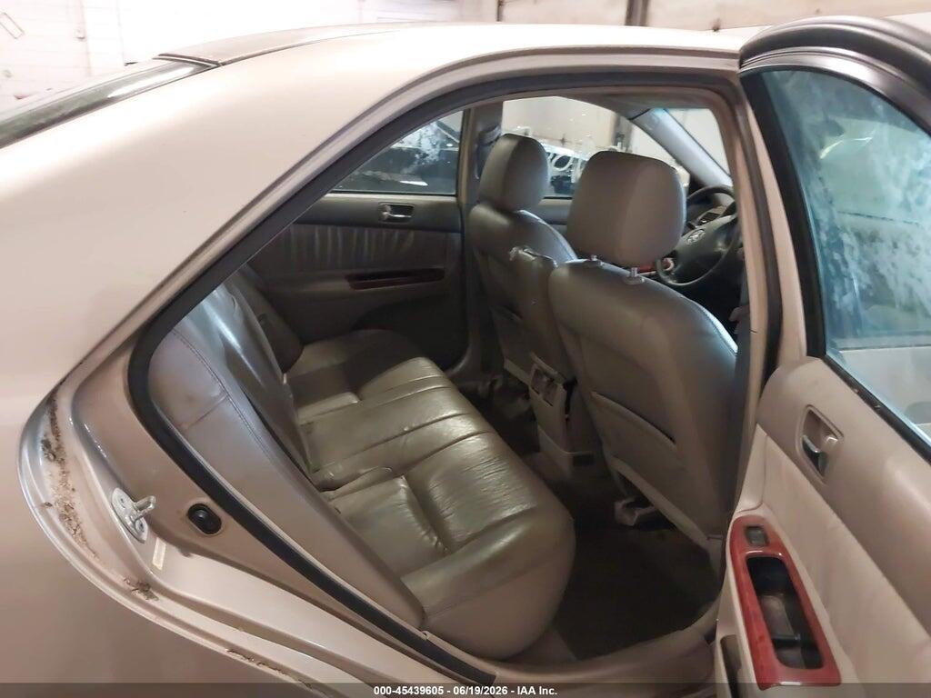 4T1BF30KX3U061701 2003 TOYOTA CAMRY photo no. 8