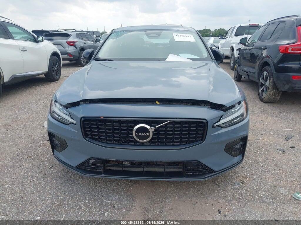 7JRL12FK9RG323001 2024 VOLVO S60 photo no. 12