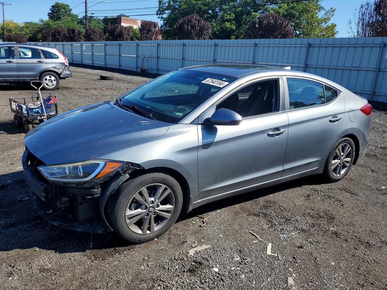 2017 HYUNDAI ELANTRA KMHD84LF4HU246521