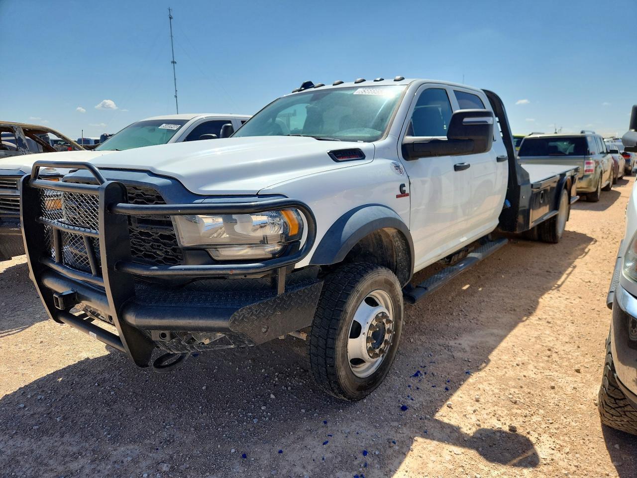 2023 RAM 5500 3C7WRNFL3PG582182