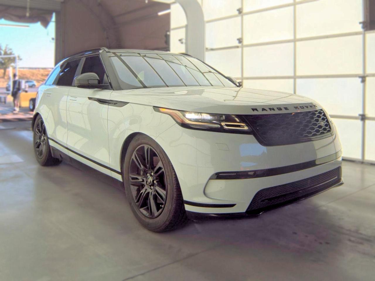 2018 LAND ROVER RANGE ROVER VELAR SALYB2RV4JA756362