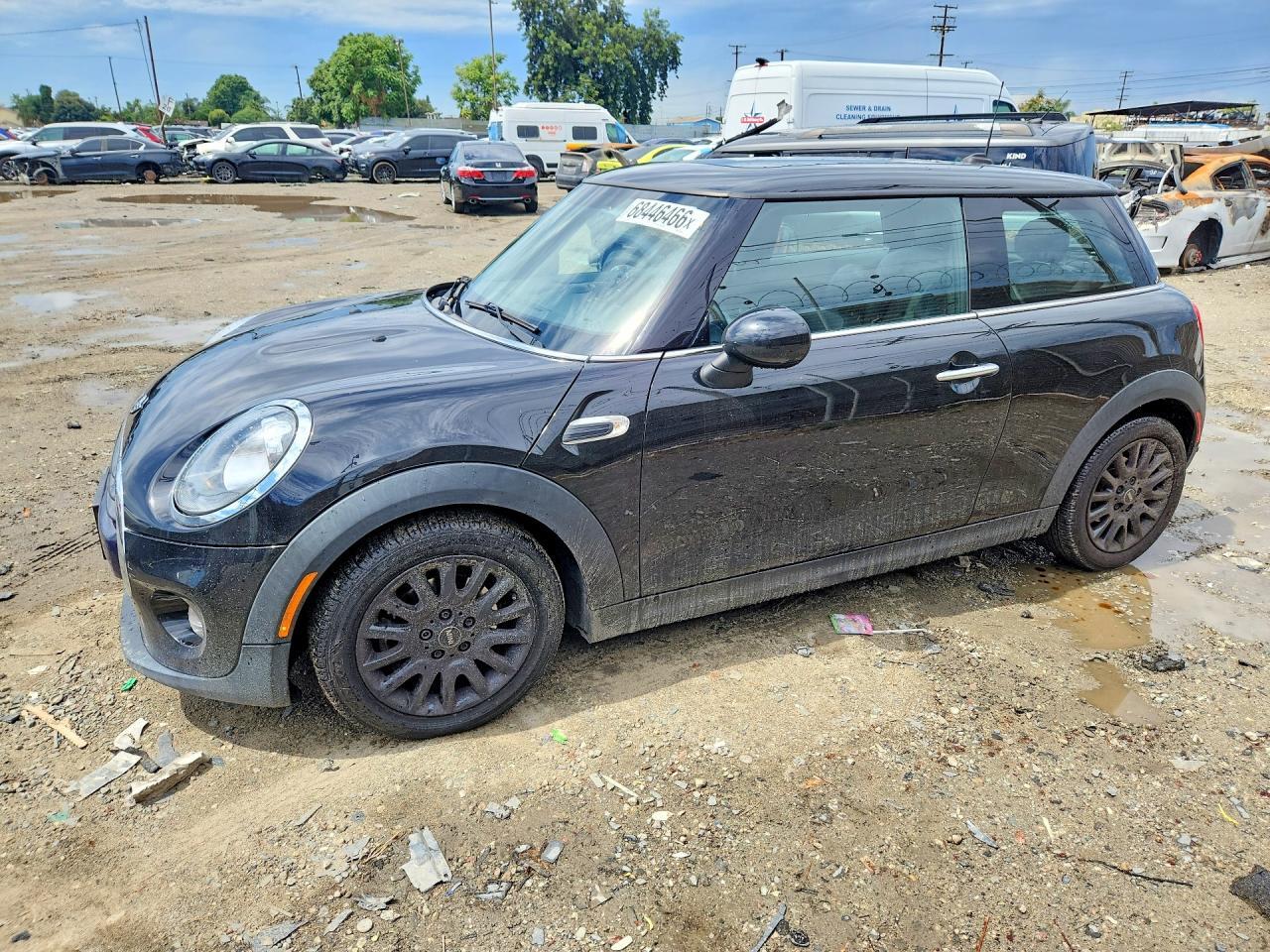 2016 MINI COOPER WMWXP5C51G3B76238