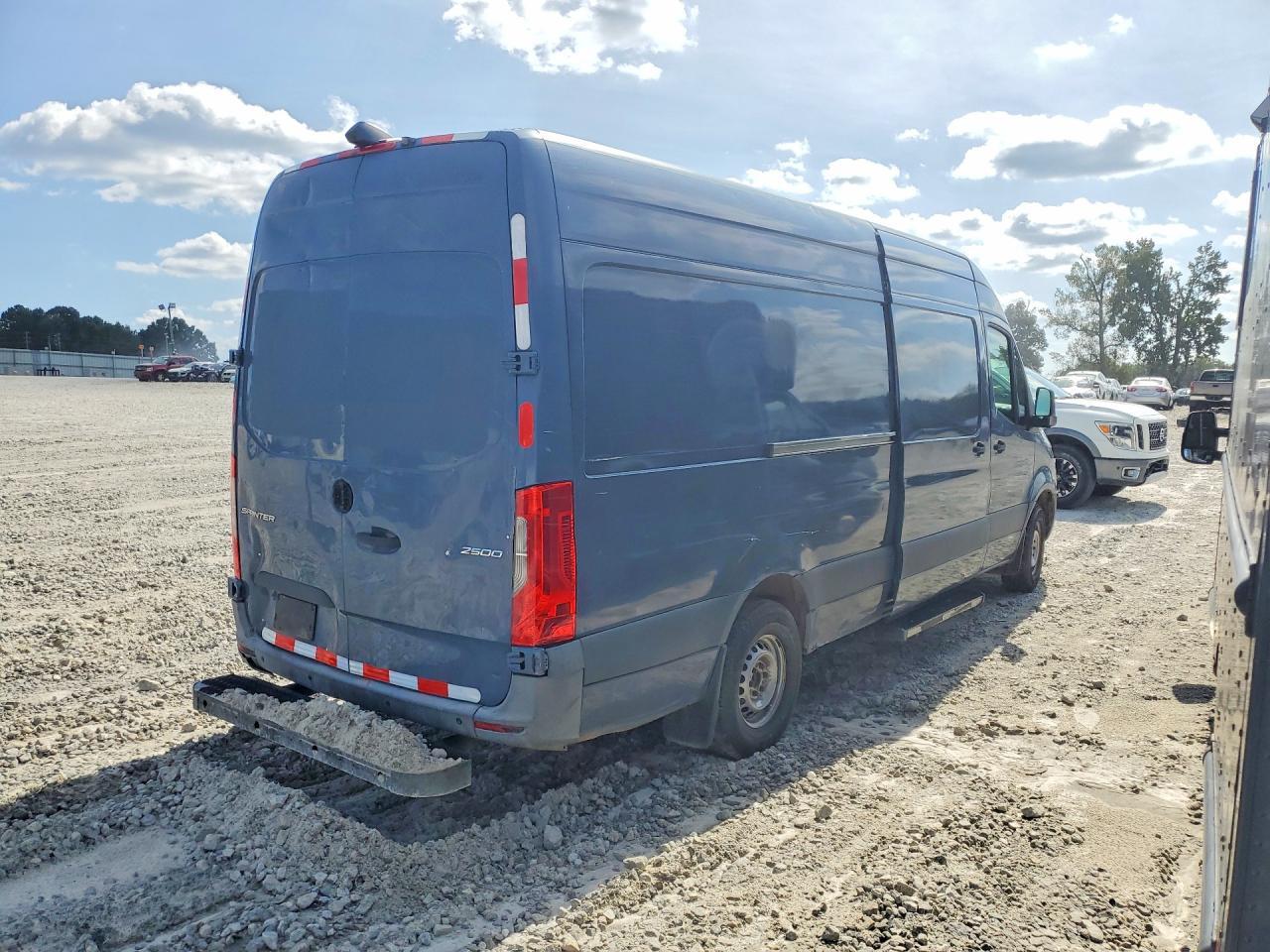 2019 MERCEDES-BENZ SPRINTER 2500/3500 DELIVERY VAN — Фото 3 из 13