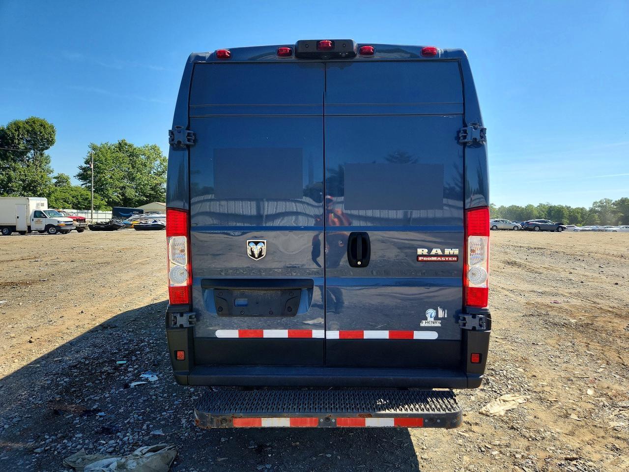 2020 RAM PROMASTER 3500 DELIVERY VAN — Фото 6 из 13