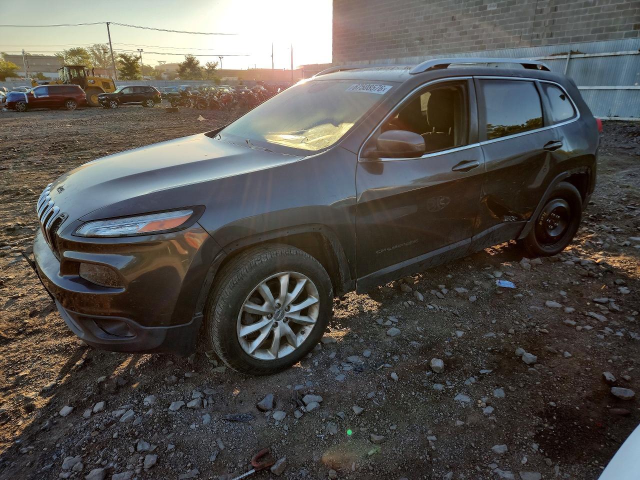 2017 JEEP CHEROKEE 1C4PJMCB0HW634627