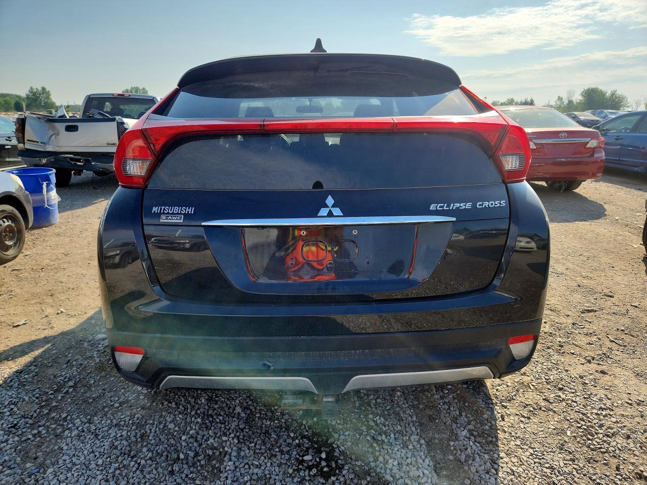 JA4AT3AA3KZ600718 2019 MITSUBISHI ECLIPSE CROSS photo no. 6