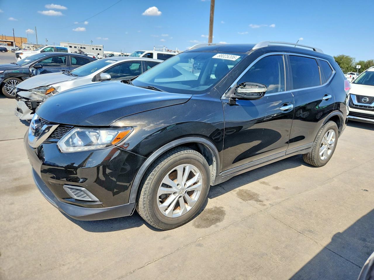 2015 NISSAN ROGUE KNMAT2MT3FP526182