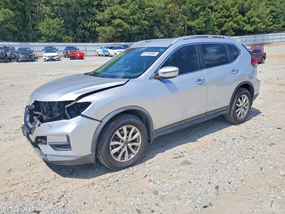 2018 NISSAN ROGUE KNMAT2MT0JP614843
