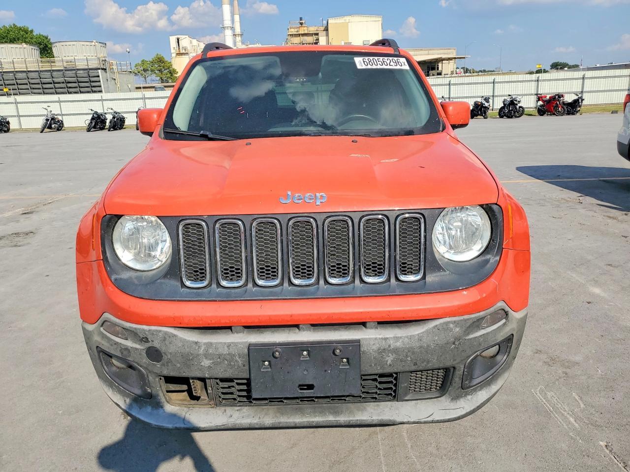 2017 JEEP RENEGADE LATITUDE — Фото 5 из 13