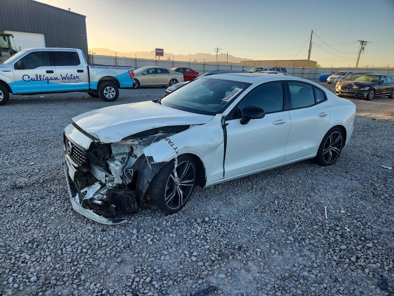 2021 VOLVO S60 7JRA22TMXMG091446