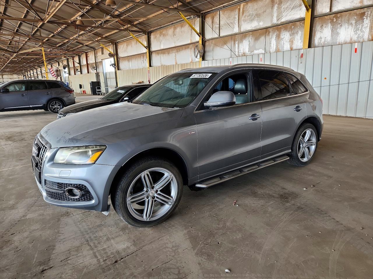 2010 AUDI Q5 WA1MKAFP1AA083255