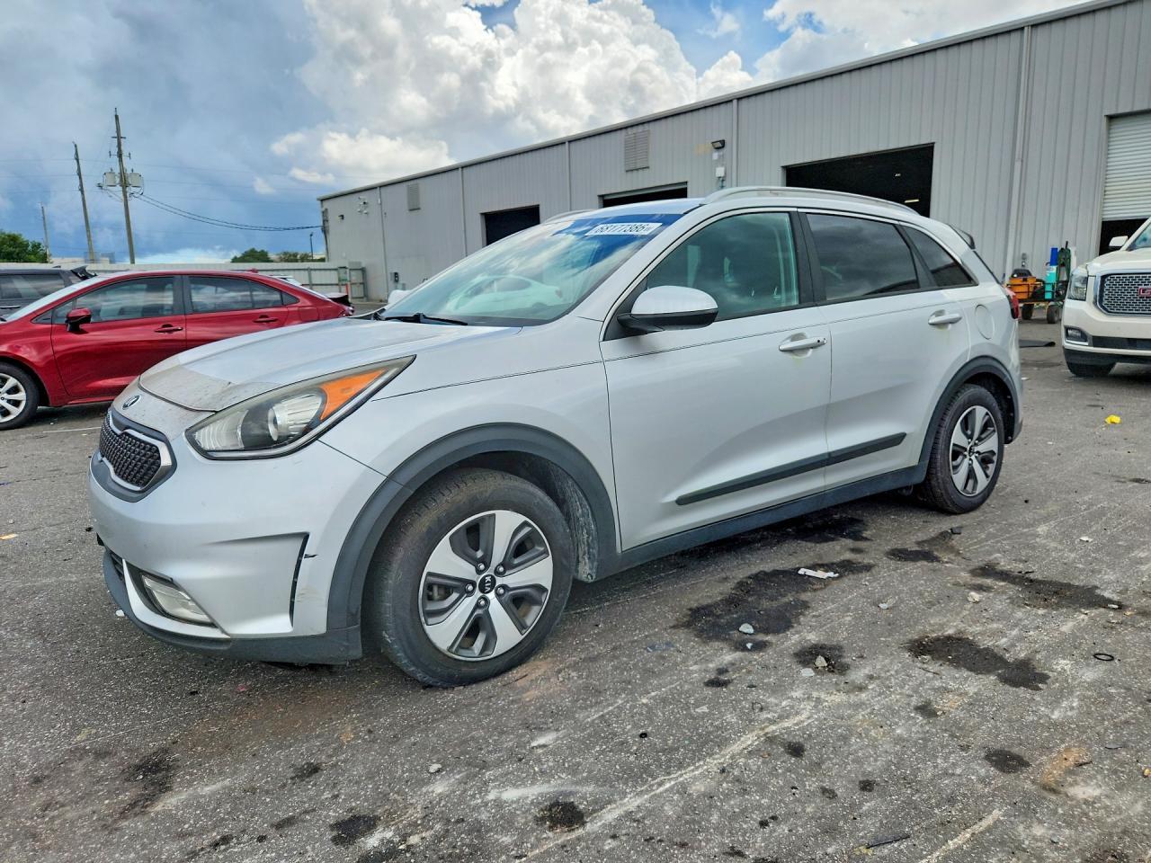 2017 KIA NIRO KNDCB3LC7H5074674