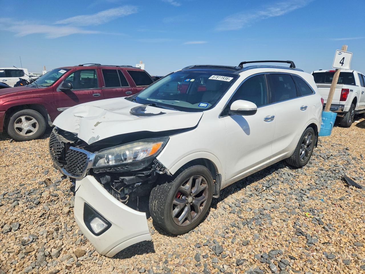 2017 KIA SORENTO 5XYPK4A52HG253840