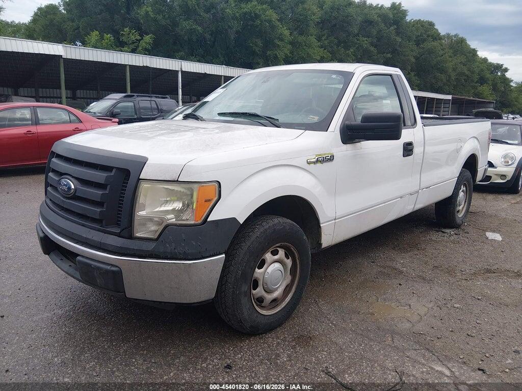 1FTNF1CF2BKD67886 2011 FORD F-150 photo no. 2