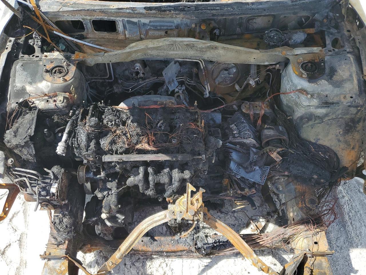 3FAHP0HA5AR431646 2010 FORD FUSION photo no. 11