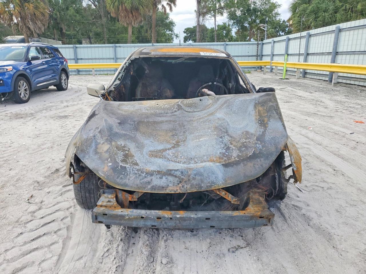 3FAHP0HA5AR431646 2010 FORD FUSION photo no. 5