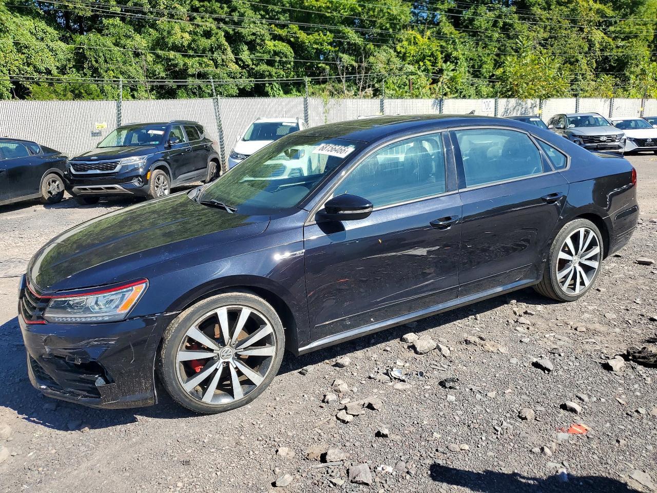 2018 VOLKSWAGEN PASSAT 1VWJM7A31JC037601