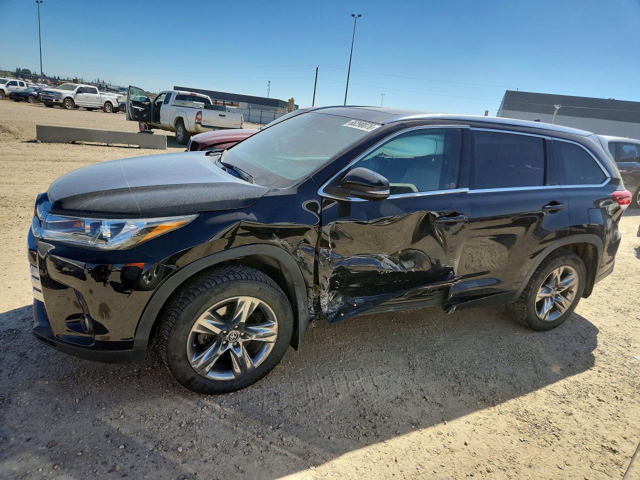 2019 TOYOTA HIGHLANDER 5TDDZRFH8KS740923