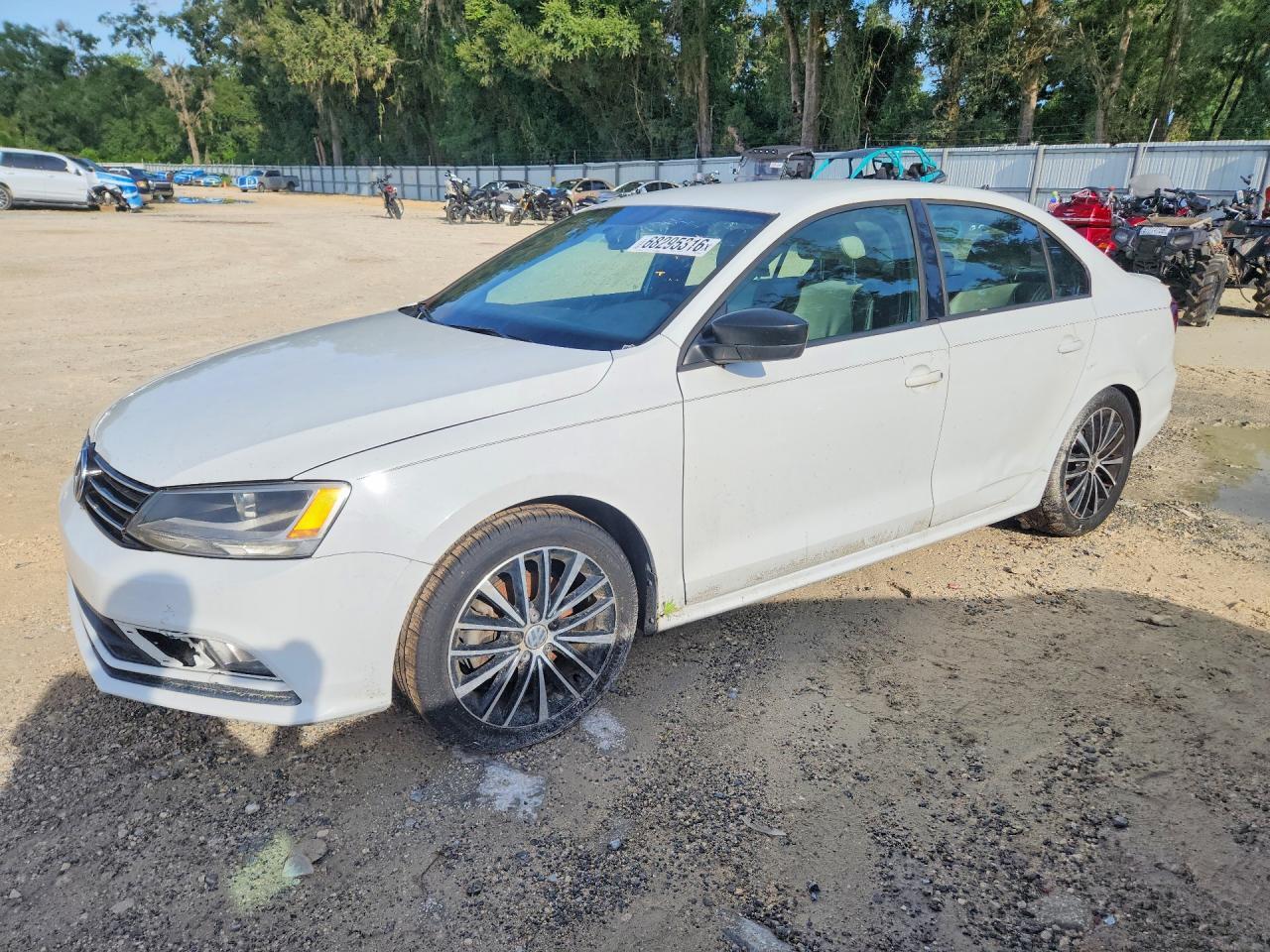 2016 VOLKSWAGEN JETTA 3VWD17AJ7GM240455