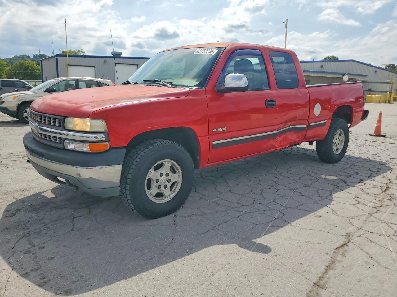 2000 CHEVROLET SILVERADO 1GCEK19T1YE150989