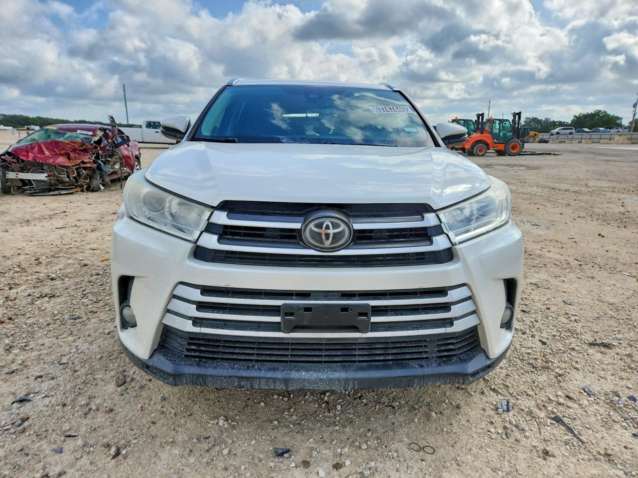5TDKZRFH8KS339766 2019 TOYOTA HIGHLANDER photo no. 5