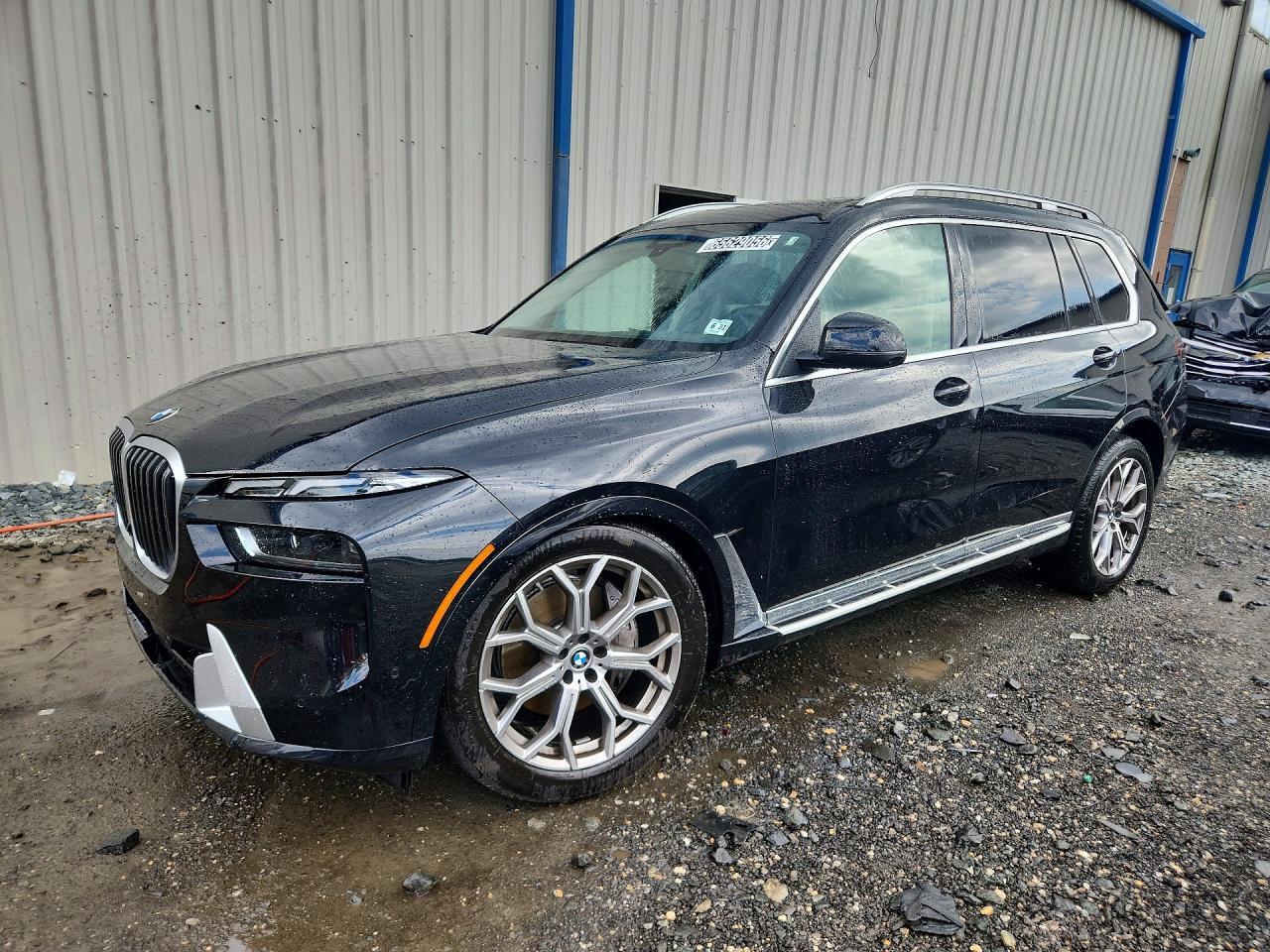 2027 BMW X7 5UX23EM02V9514442