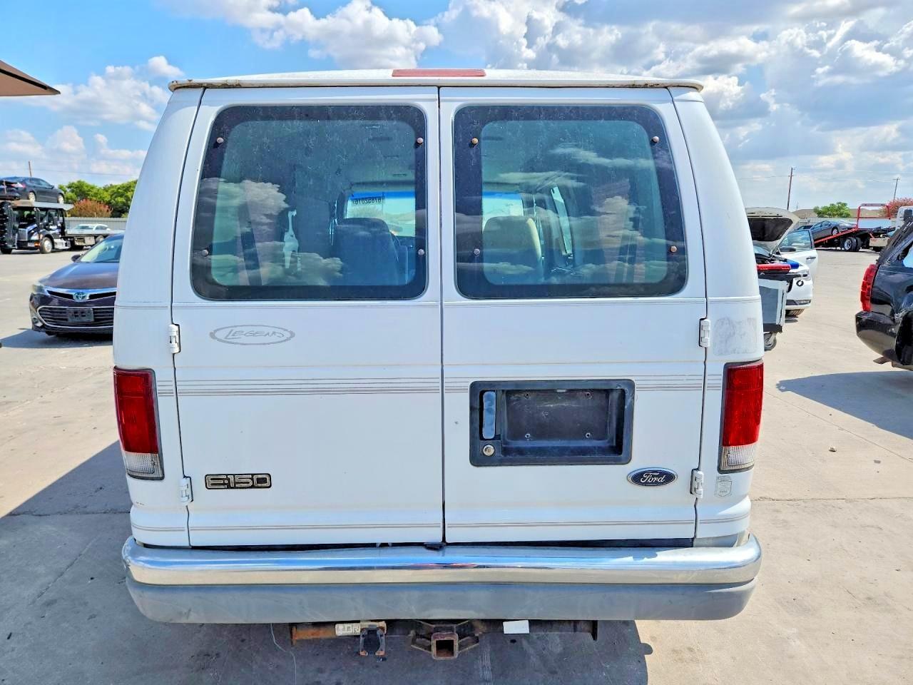 1FDRE14W2YHC07270 2000 FORD ECONOLINE photo no. 6