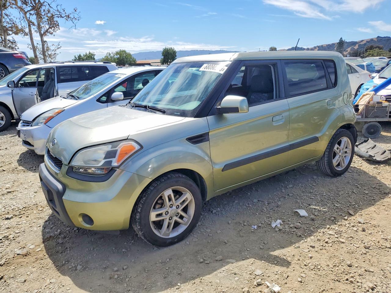 2010 KIA SOUL KNDJT2A29A7178151
