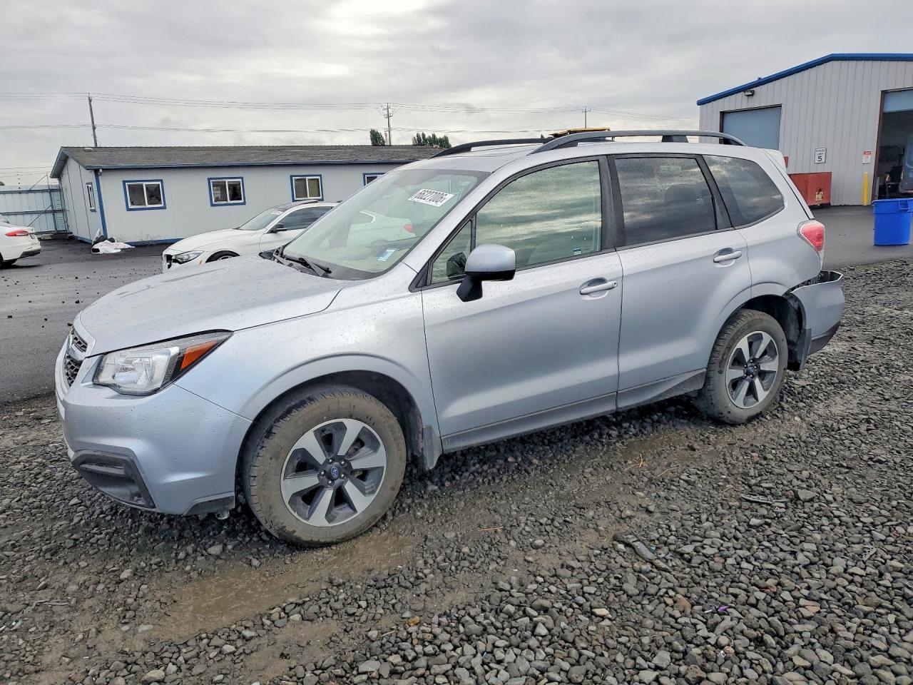 2017 SUBARU FORESTER JF2SJAEC0HH509597