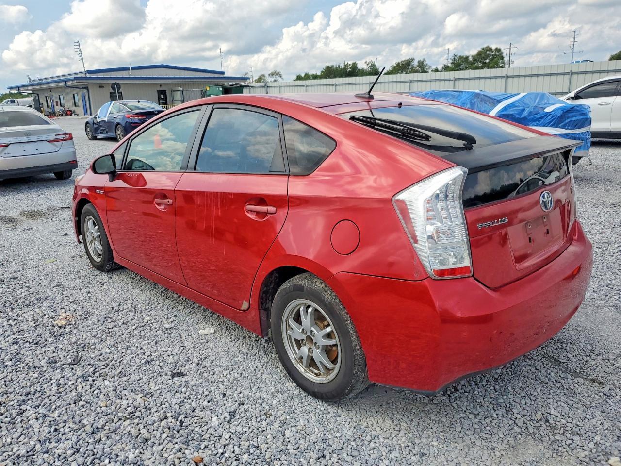 2010 TOYOTA PRIUS II — Фото 2 из 12