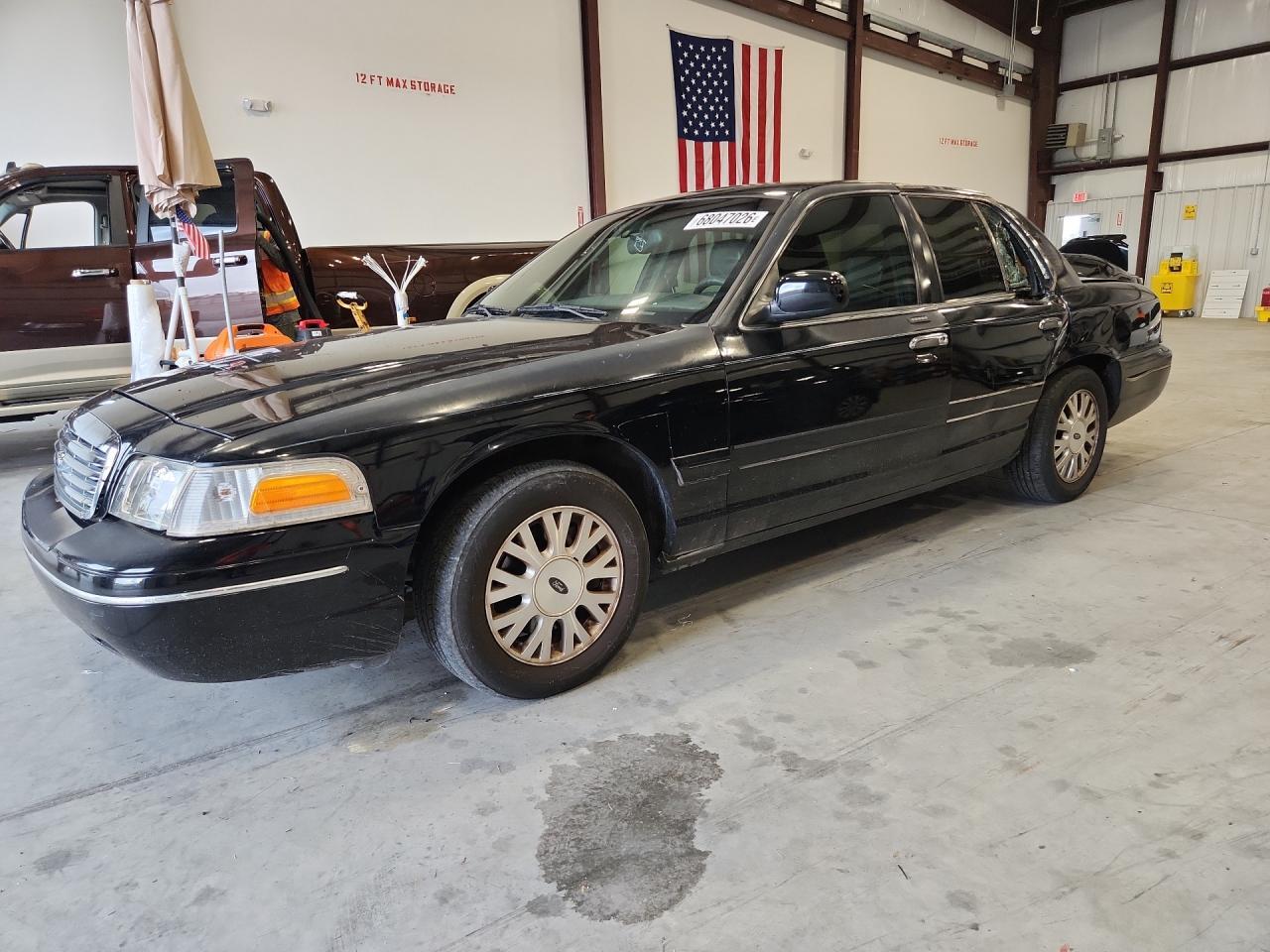 2003 FORD CROWN VICTORIA LX