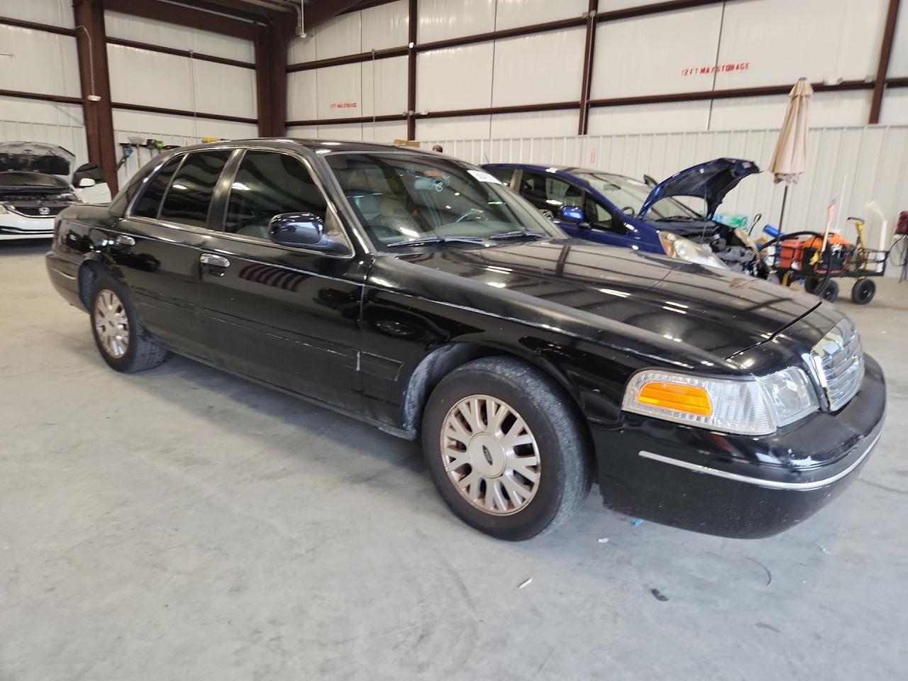 2003 FORD CROWN VICTORIA LX — Фото 4 из 12