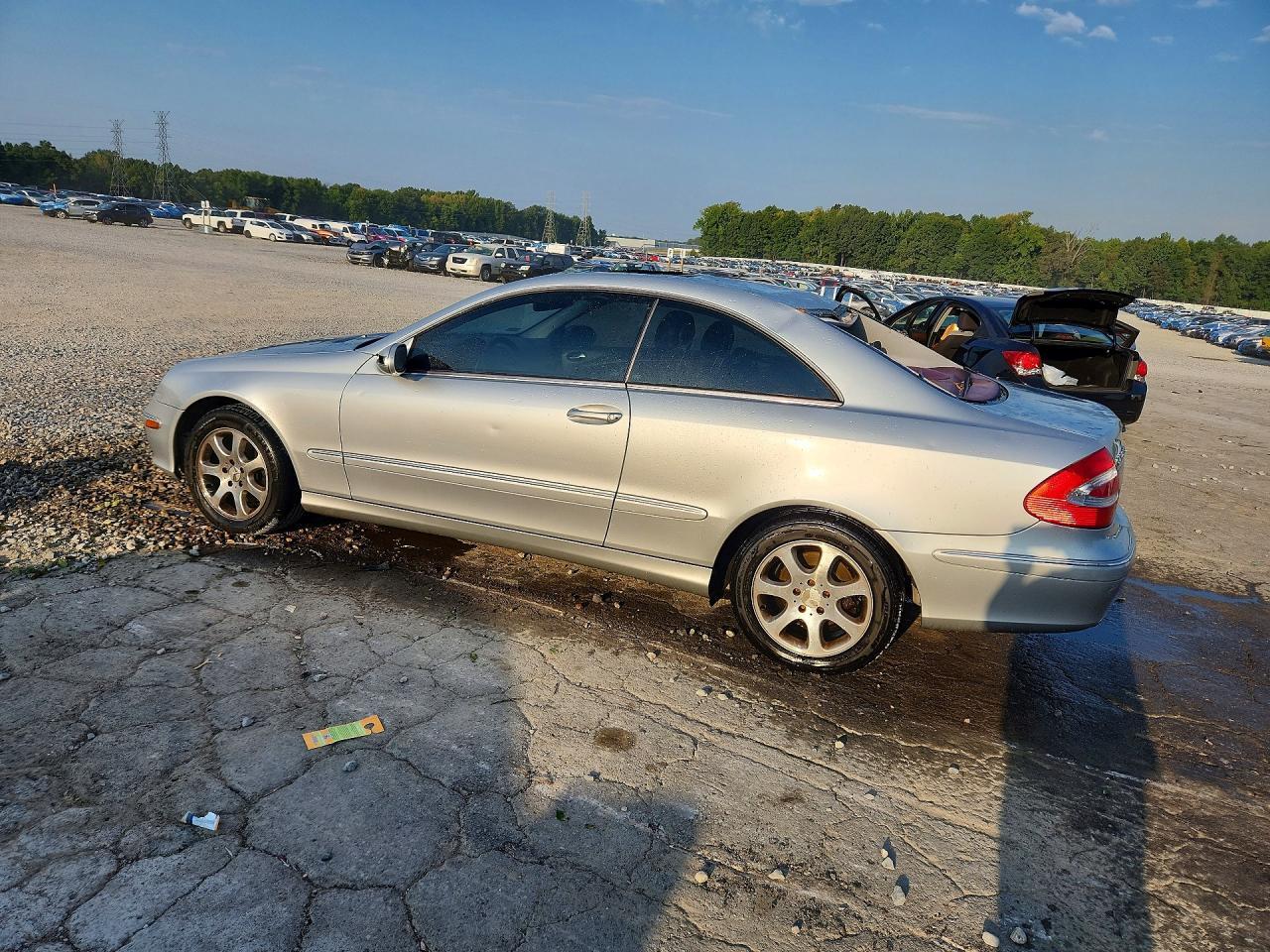 WDBTJ65J63F035544 2003 MERCEDES-BENZ CLK photo no. 2
