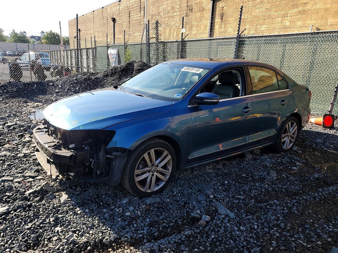 2017 VOLKSWAGEN JETTA 3VWL17AJ3HM395923