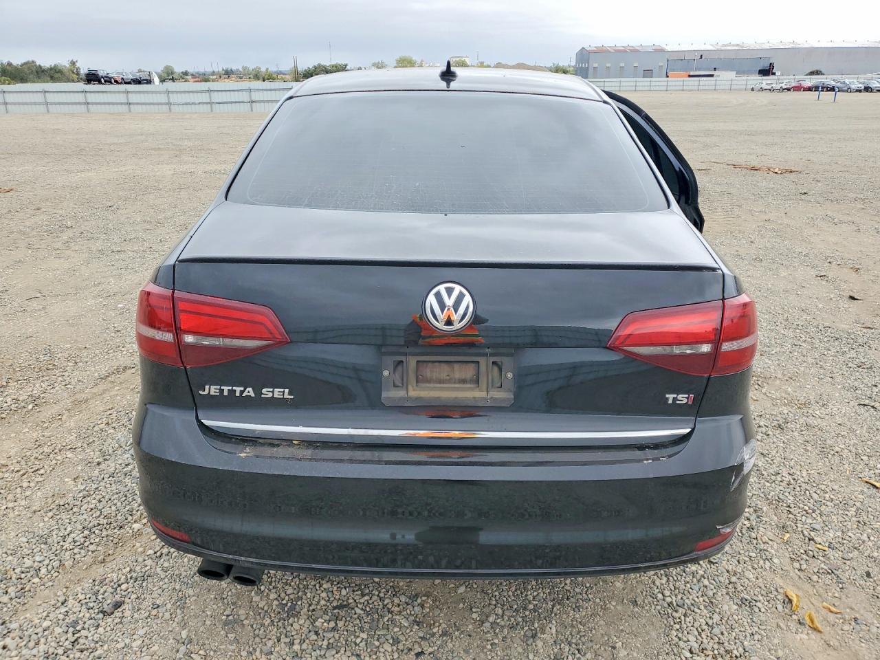 2017 VOLKSWAGEN JETTA SEL — Фото 6 из 12