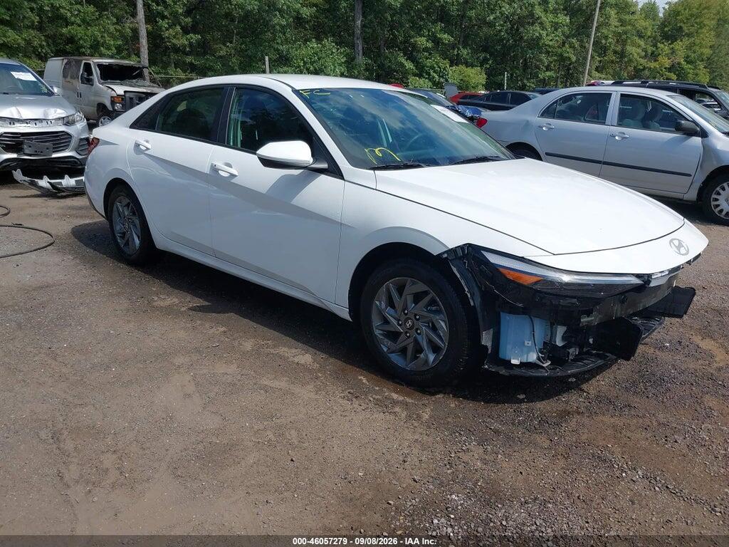 2024 HYUNDAI ELANTRA KMHLM4DGXRU647300