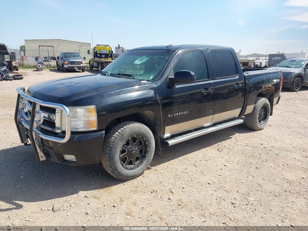 3GCPKTE32BG388795 2011 CHEVROLET SILVERADO 1500 photo no. 2