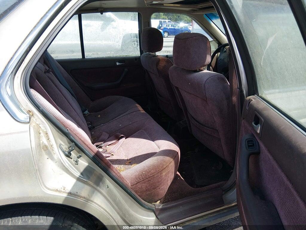 1HGCB7677NA022570 1992 HONDA ACCORD photo no. 8