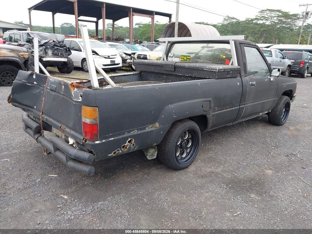 JT4RN63B9H5021811 1987 TOYOTA PICKUP photo no. 4