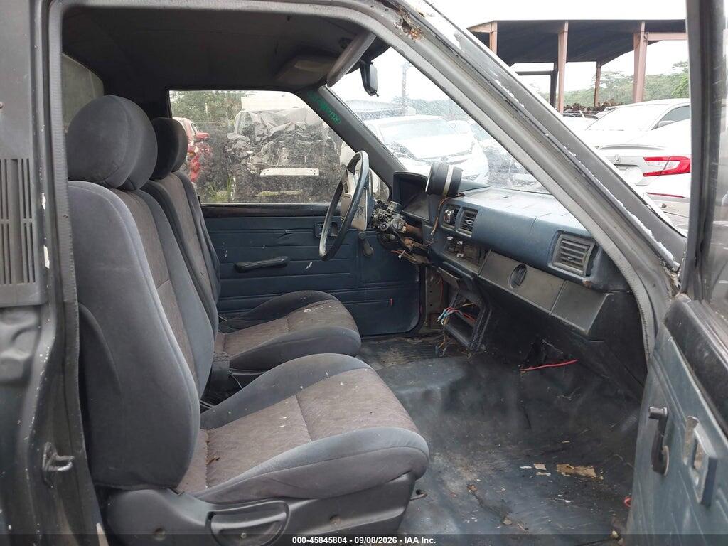 JT4RN63B9H5021811 1987 TOYOTA PICKUP photo no. 5