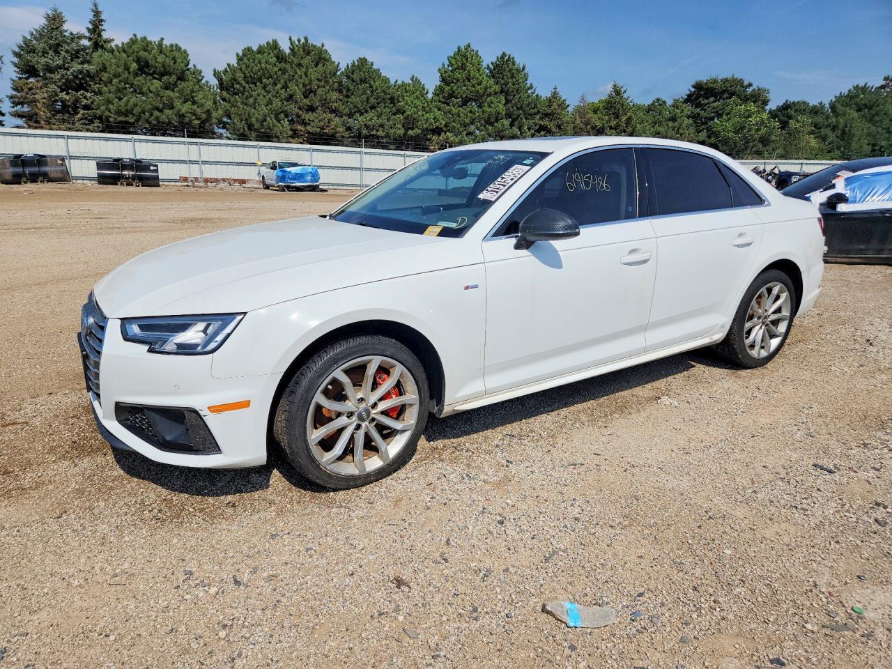 2019 AUDI A4 WAUENAF40KN005144
