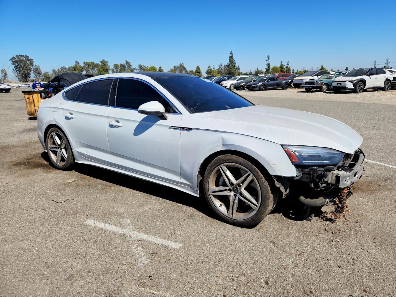 WAUDACF55NA030158 2022 AUDI A5 photo no. 4