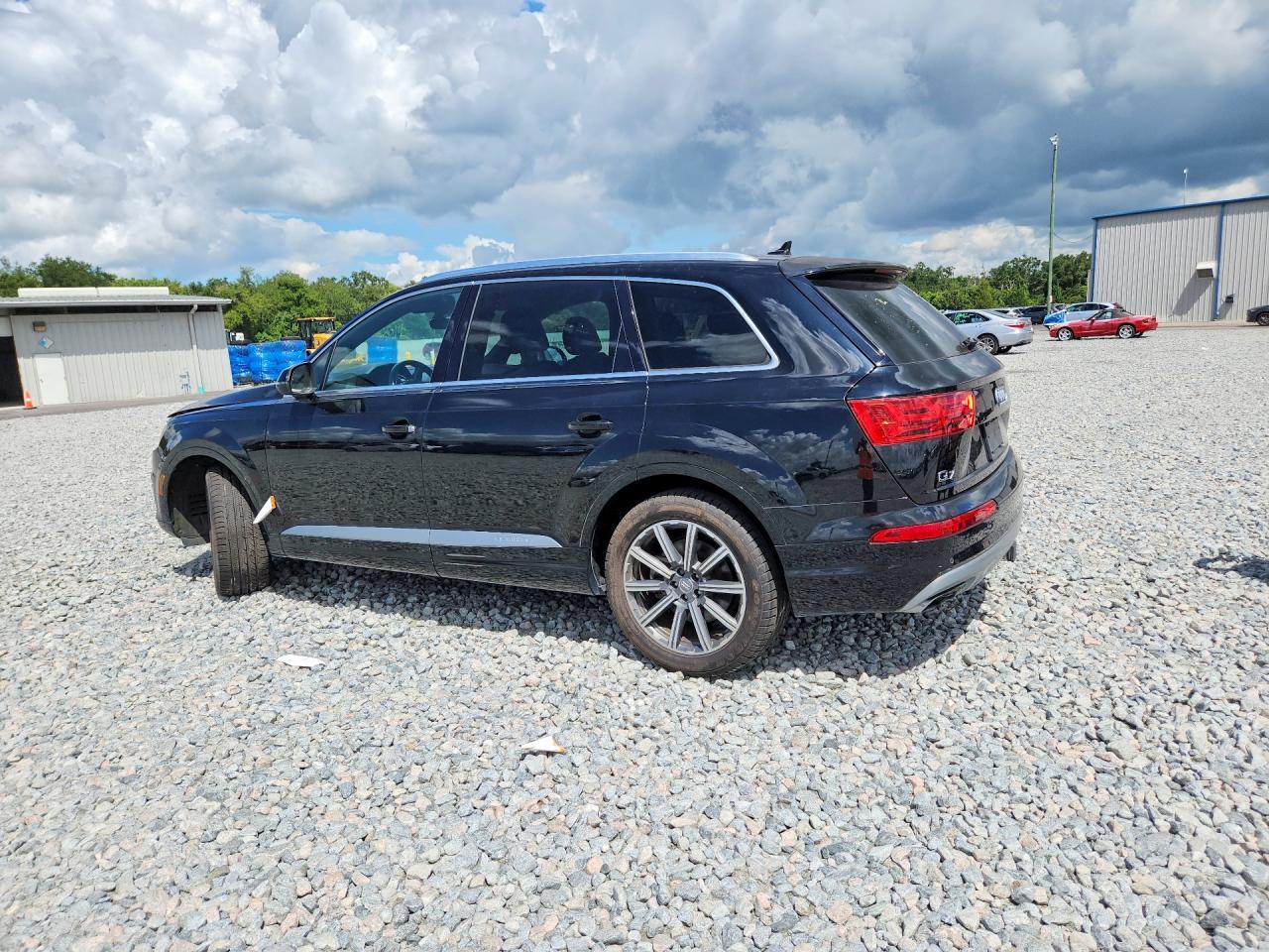 2017 AUDI Q7 PREMIUM PLUS — Фото 2 из 13