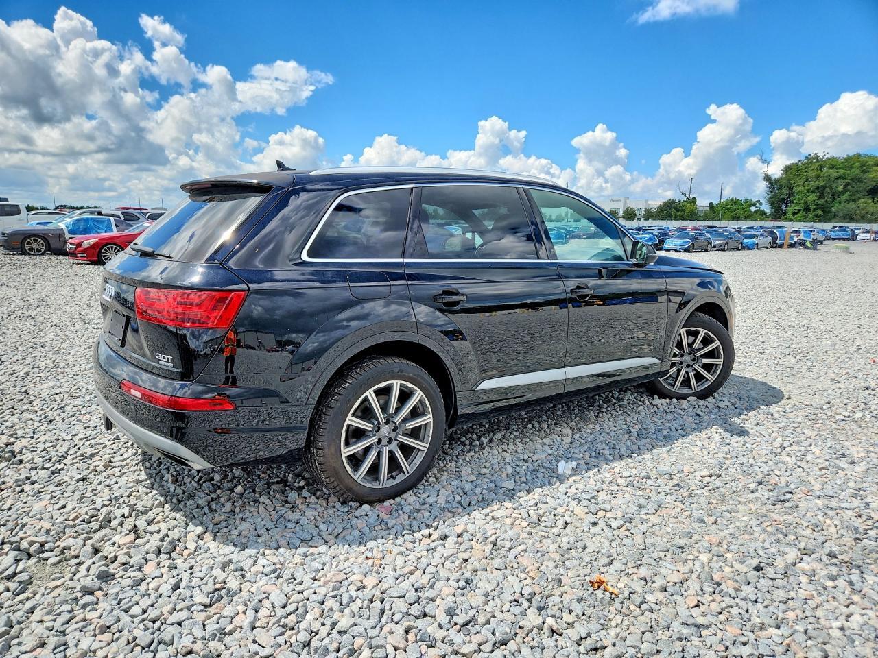 2017 AUDI Q7 PREMIUM PLUS — Фото 3 из 13