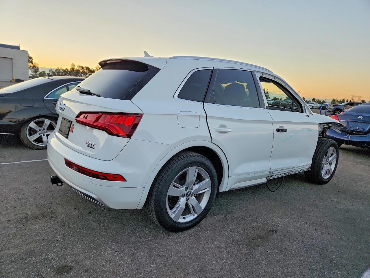 2018 AUDI Q5 PREMIUM PLUS — Фото 3 из 13