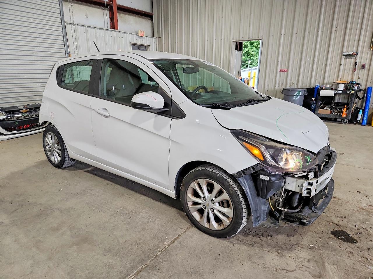 2021 CHEVROLET SPARK 1LT — Фото 4 из 13