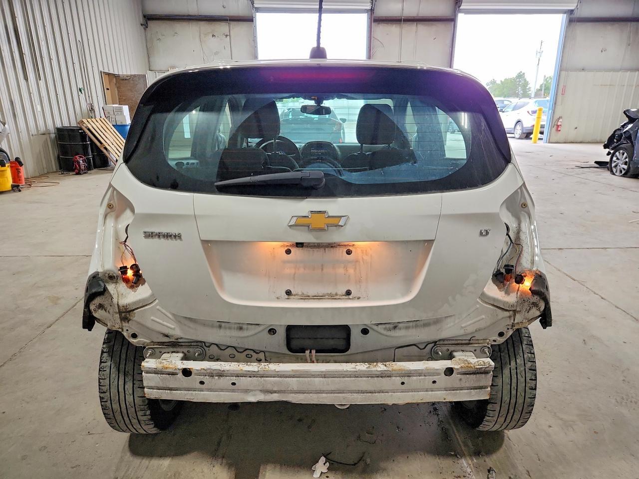 2021 CHEVROLET SPARK 1LT — Фото 6 из 13