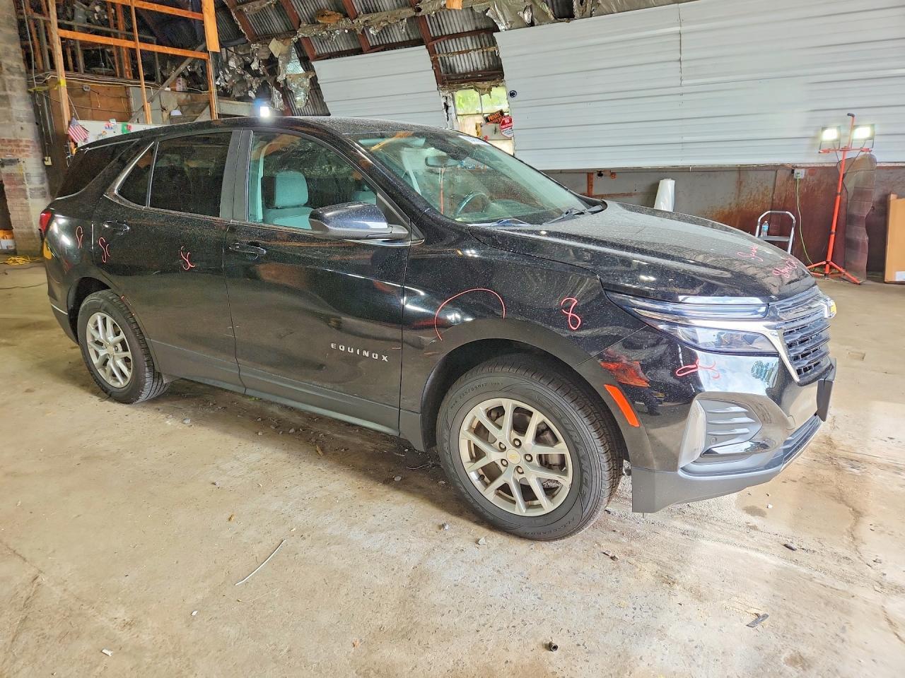2022 CHEVROLET EQUINOX LT — Фото 4 из 13