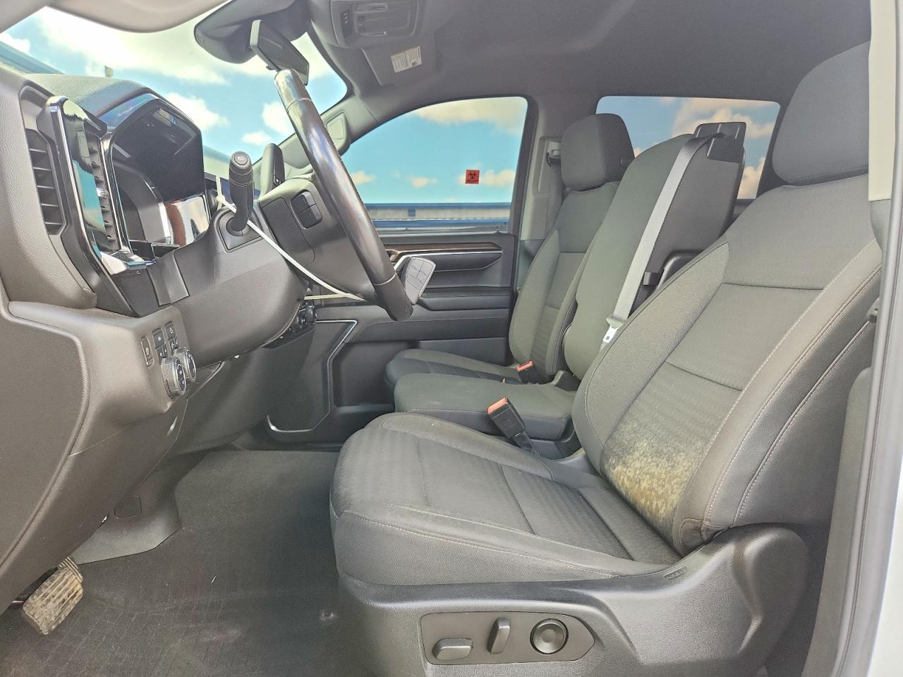 2022 CHEVROLET SILVERADO K1500 LT — Фото 7 из 12