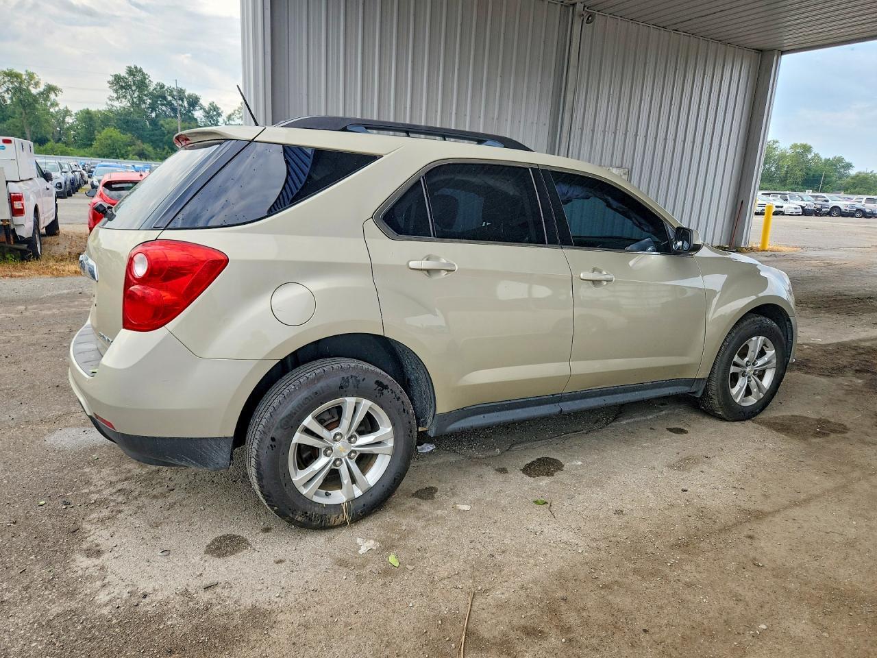 2015 CHEVROLET EQUINOX LT — Фото 3 из 14